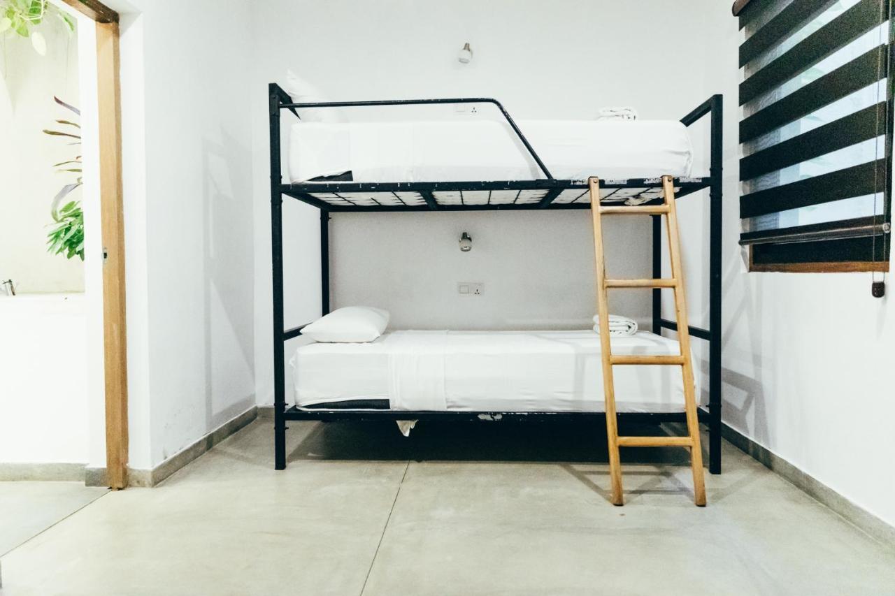 Moss Bnb Коломбо Экстерьер фото